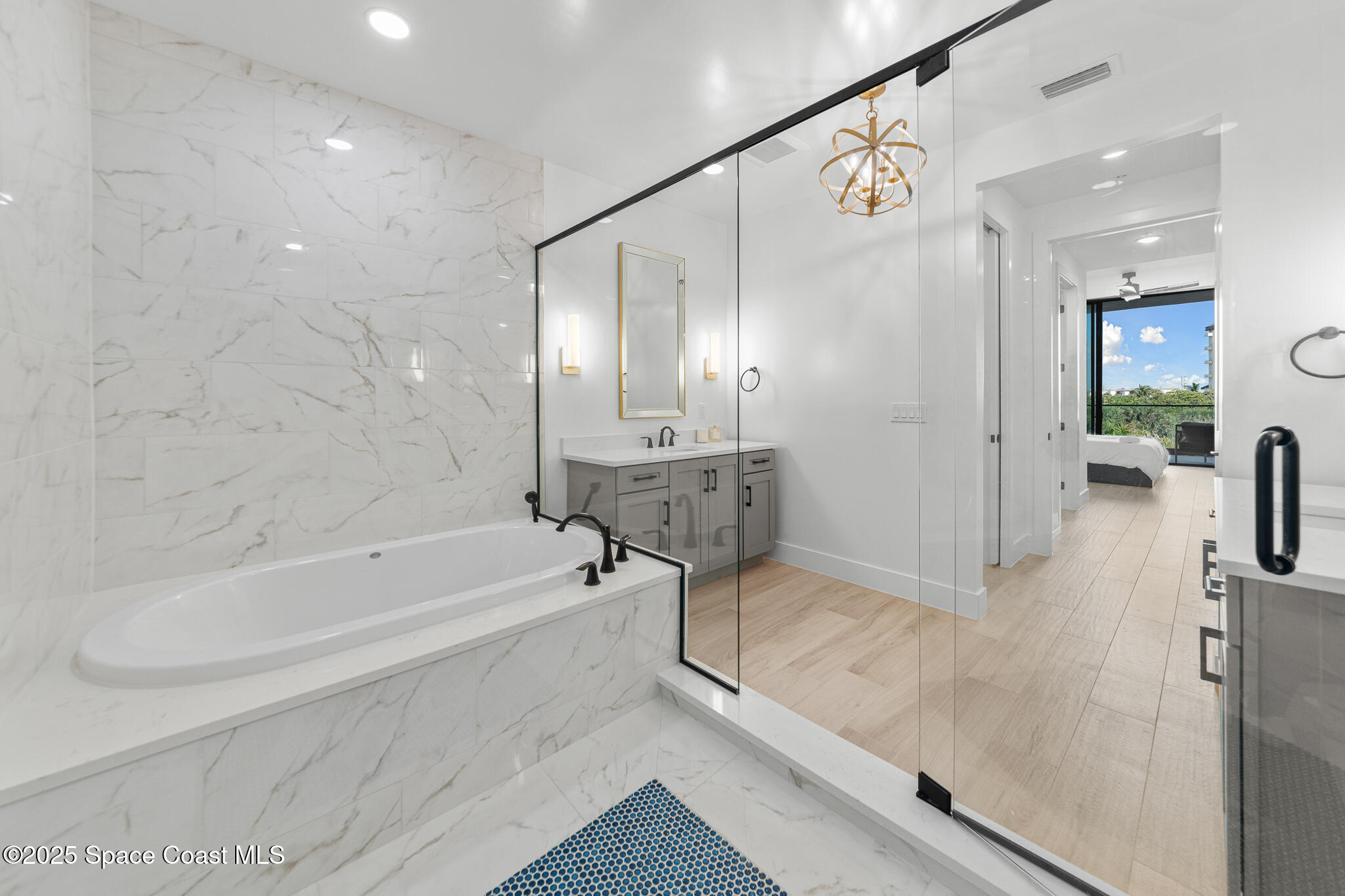 3031 Hafen Lane 303