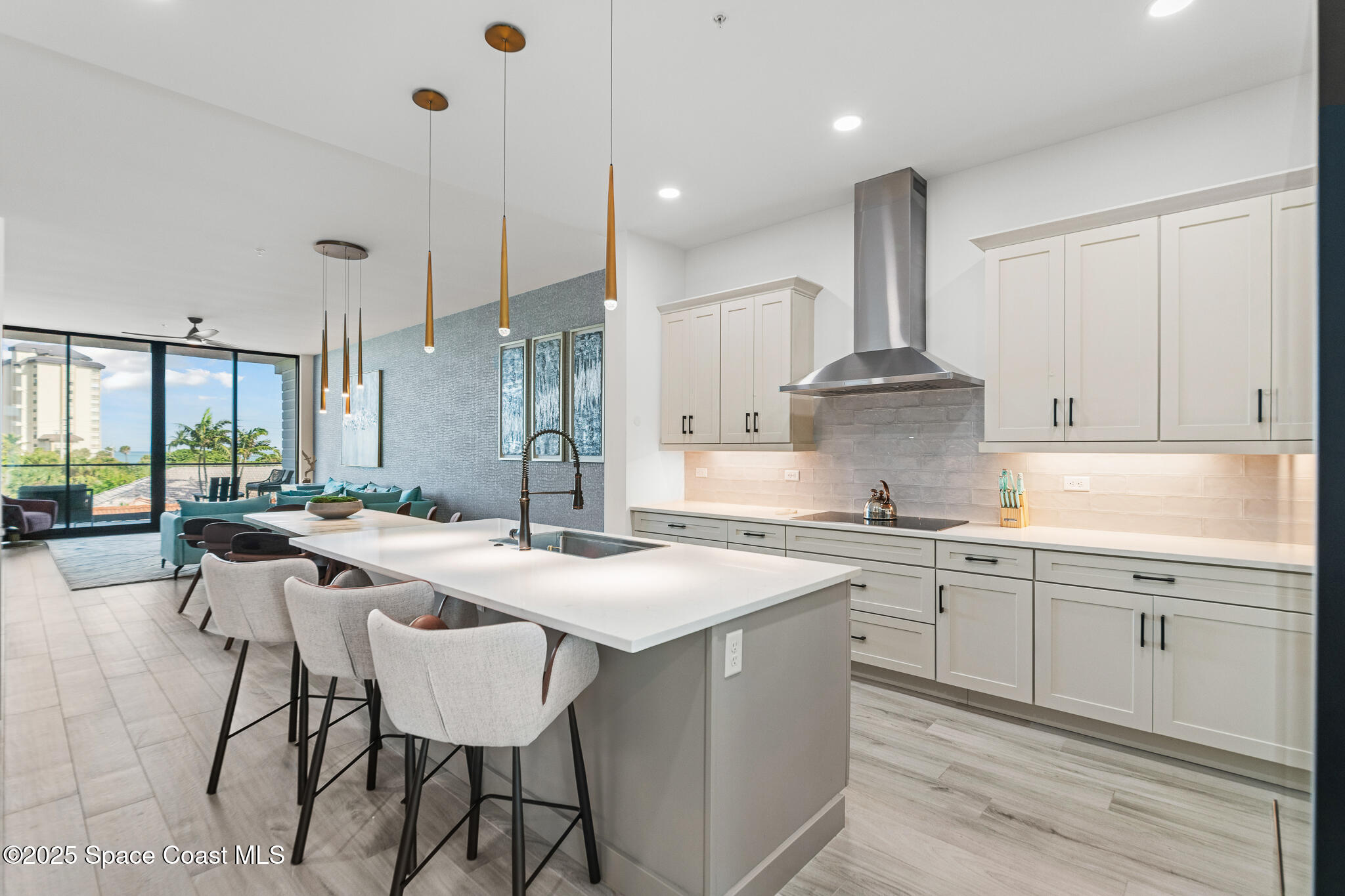 3031 Hafen Lane 303