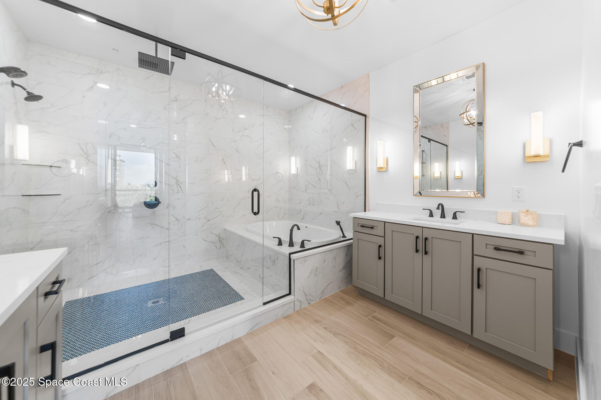 3031 Hafen Lane 303