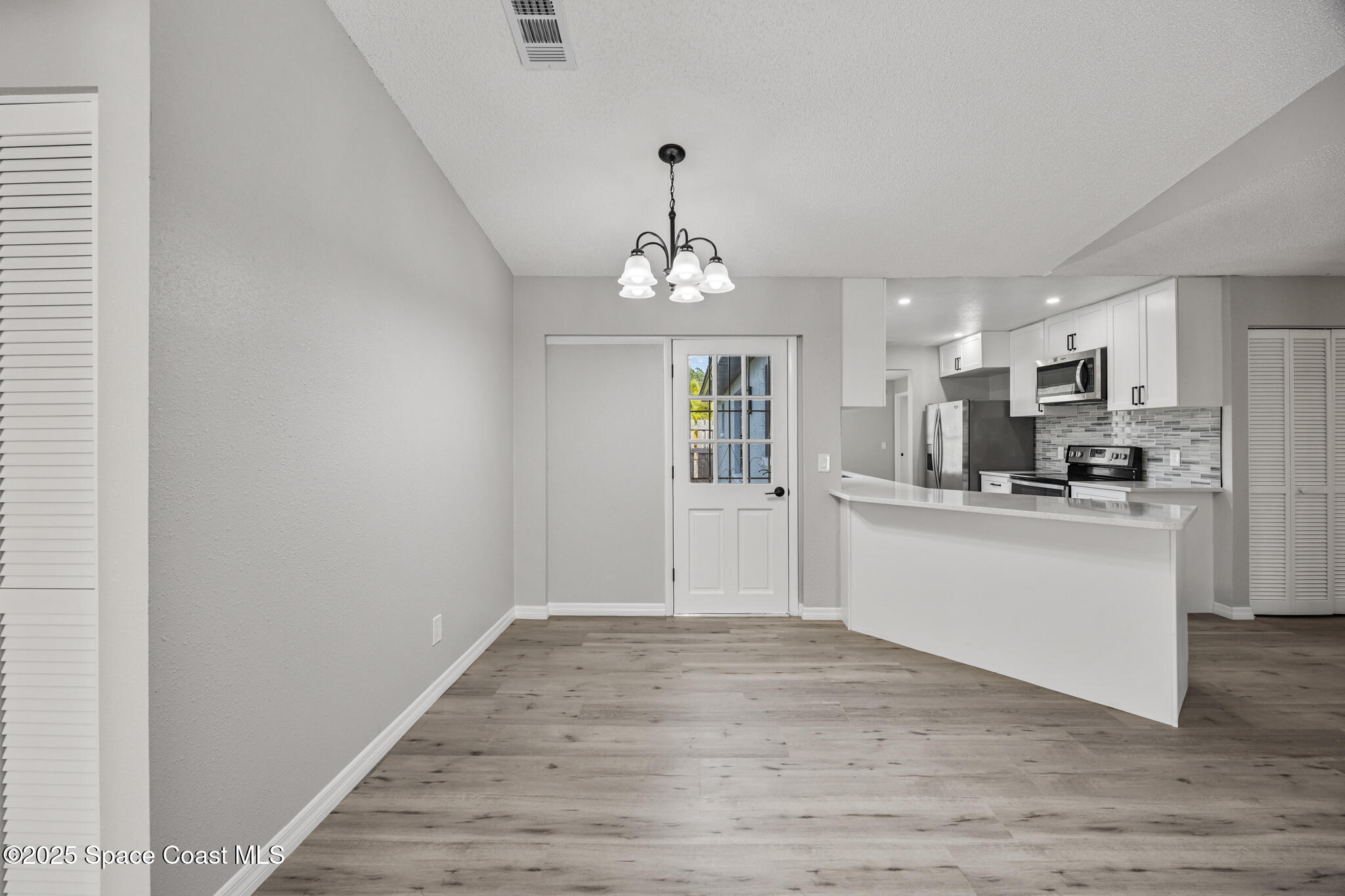 1303 Kayford Street NW