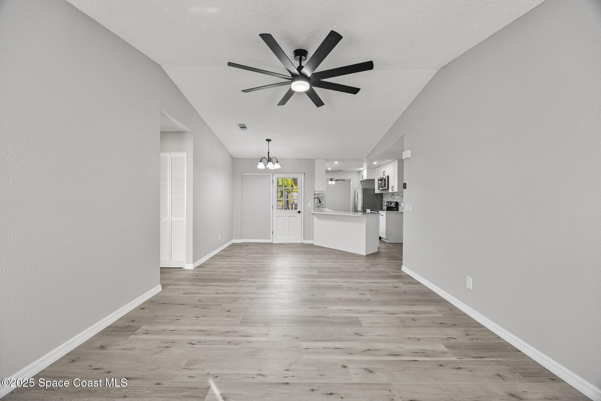1303 Kayford Street NW