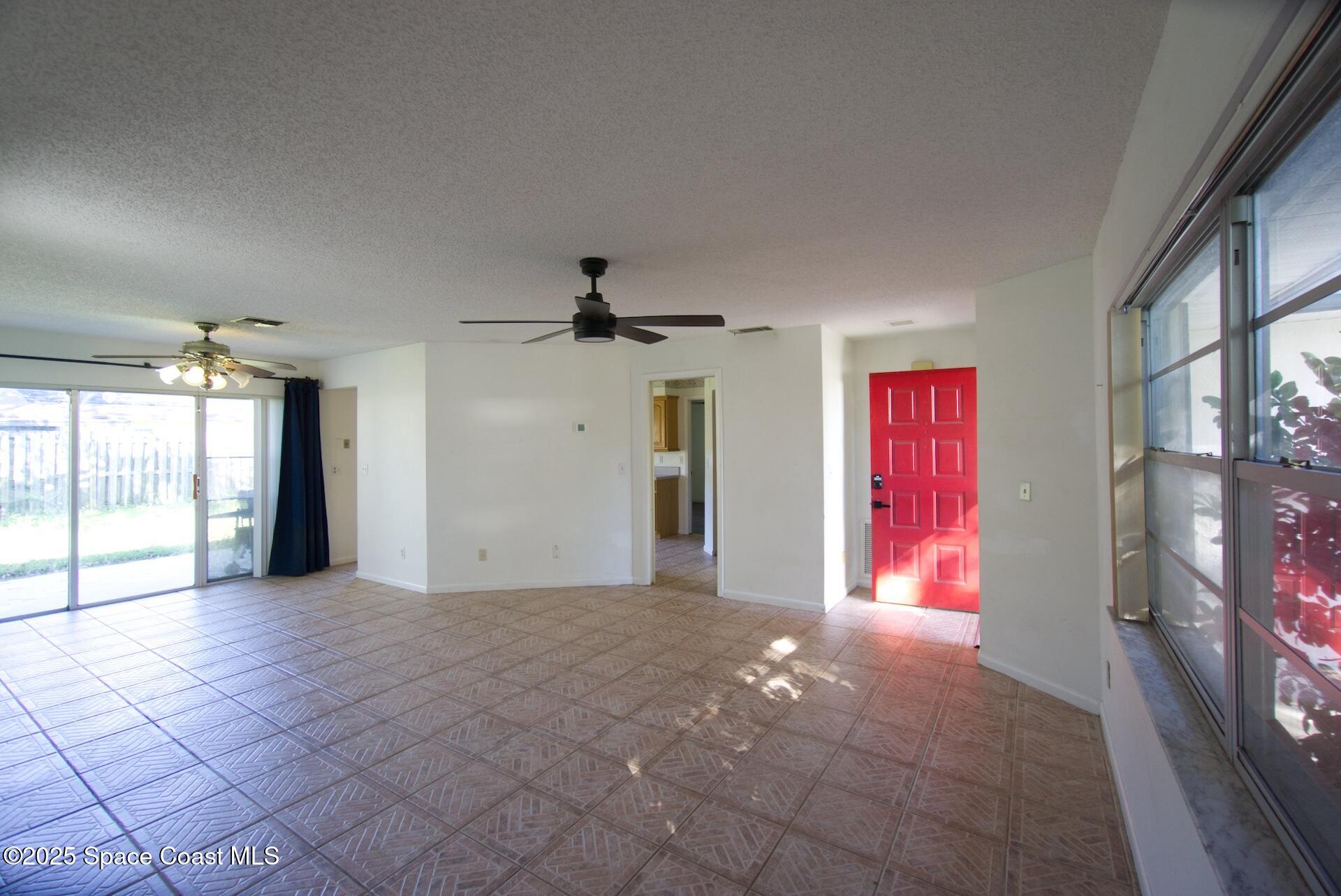1980 Tall Oak Road