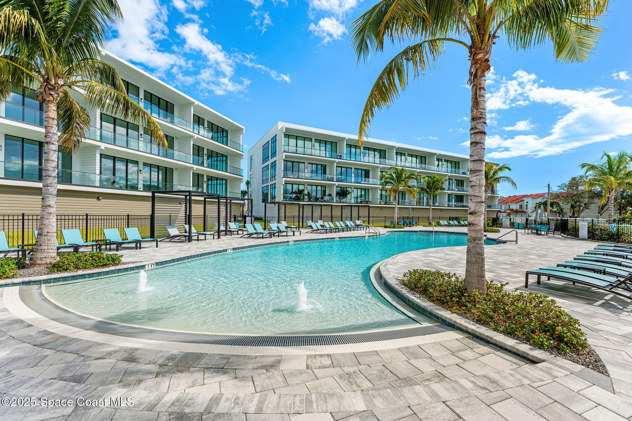 225 Strand Drive 305