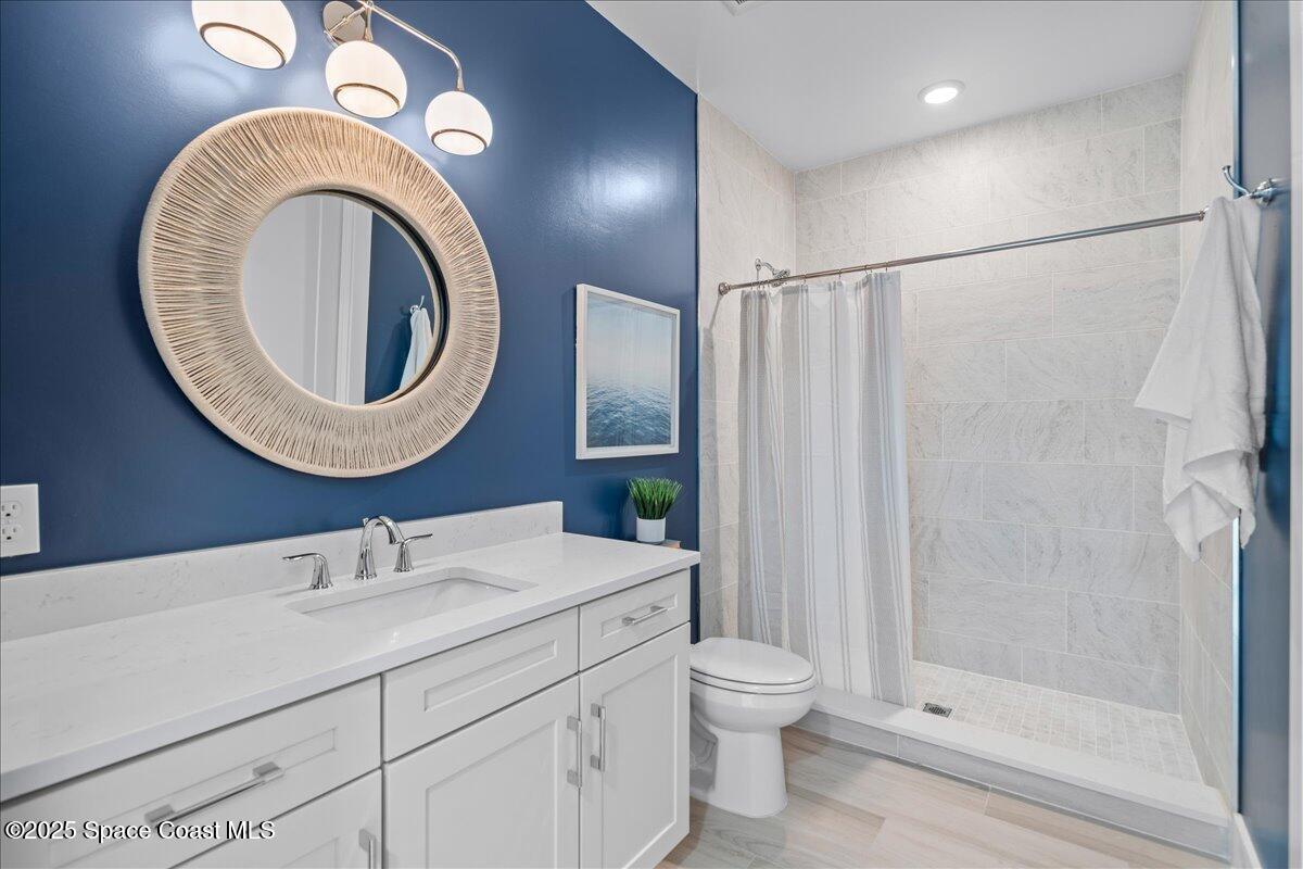 225 Strand Drive 305