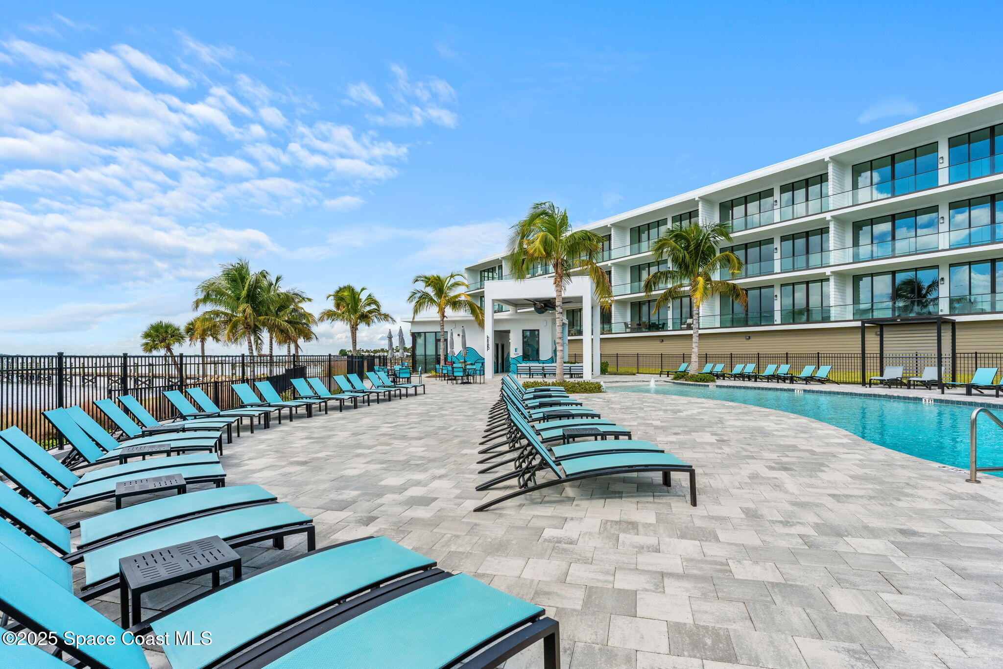 225 Strand Drive 305