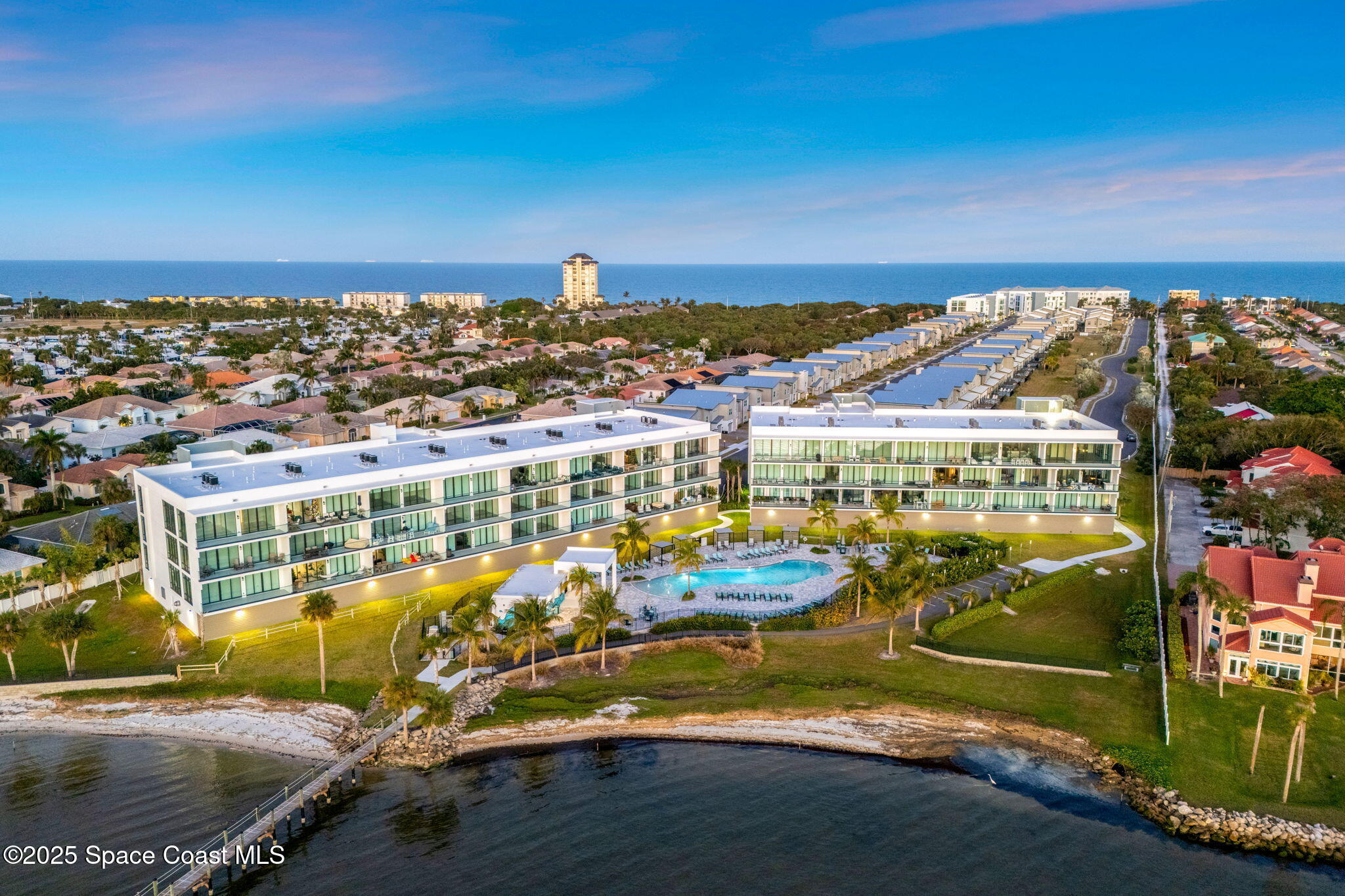 225 Strand Drive 305