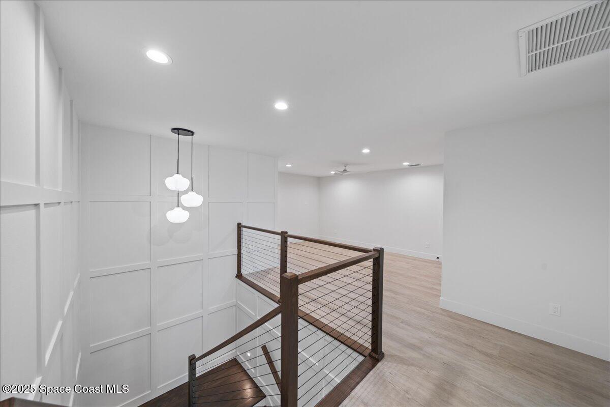 1010 Wave Crest Ave Avenue