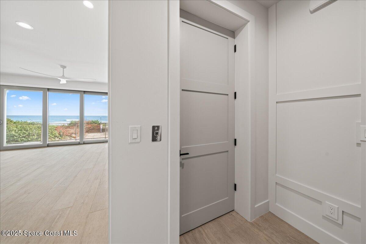 1010 Wave Crest Ave Avenue