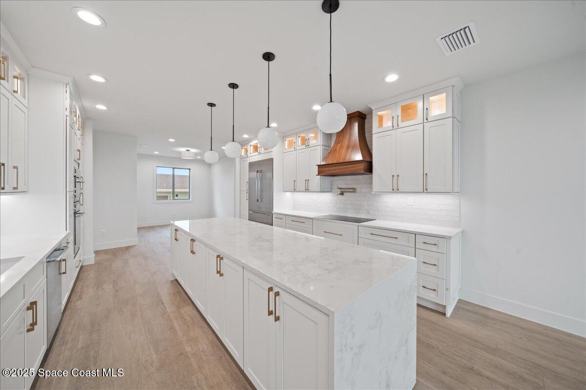 1010 Wave Crest Ave Avenue