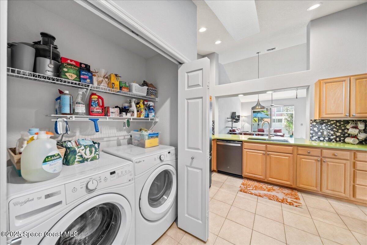 5577 Cord Grass Lane