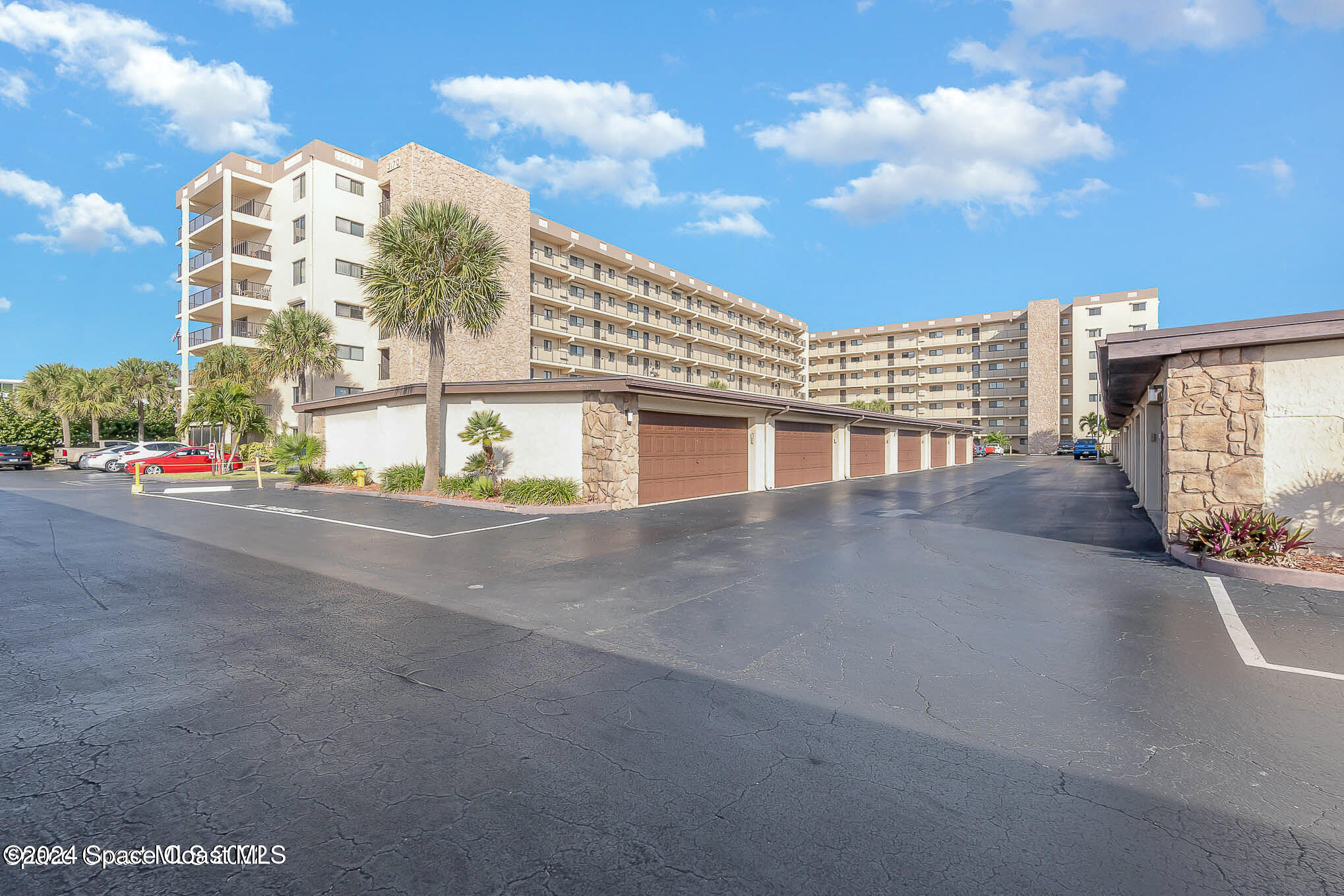 3170 N Atlantic Avenue 713