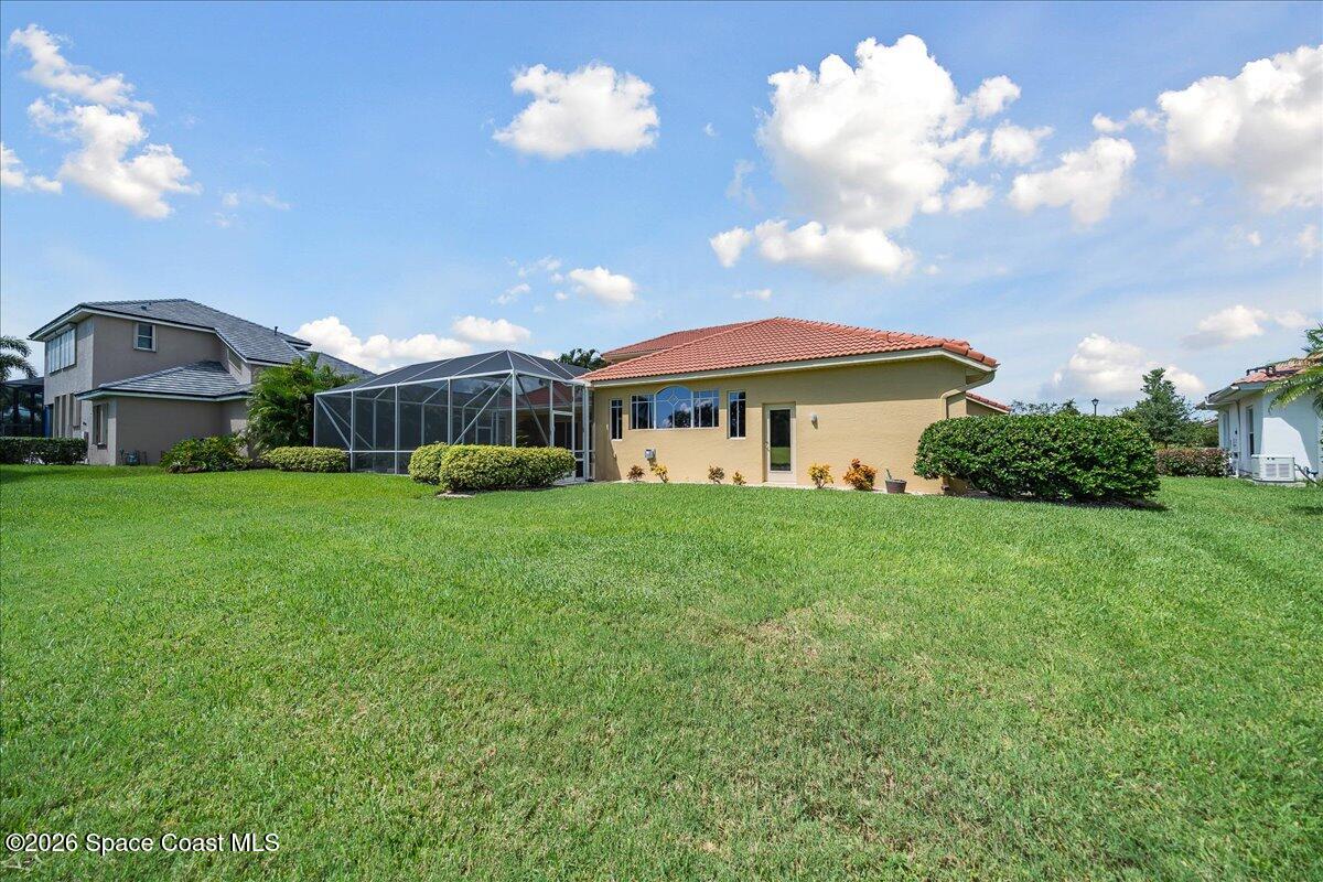 965 Chatsworth Drive