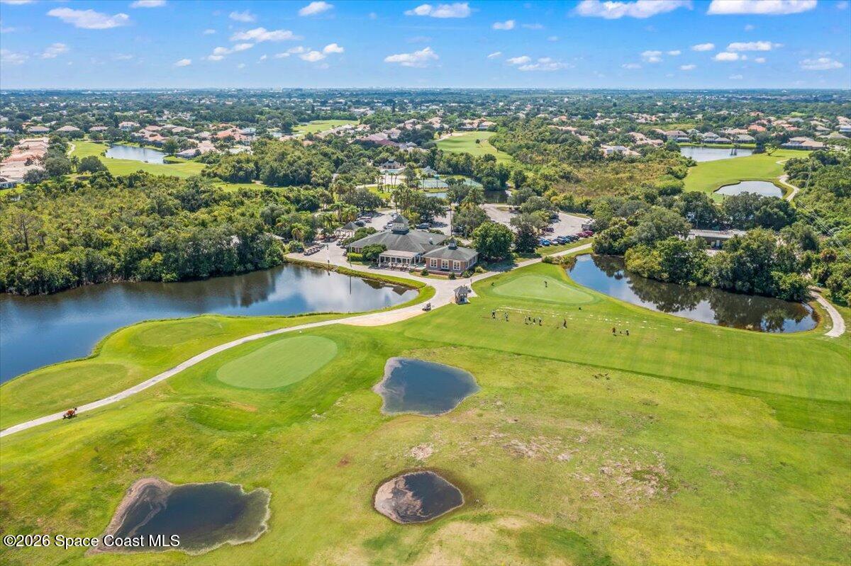 965 Chatsworth Drive