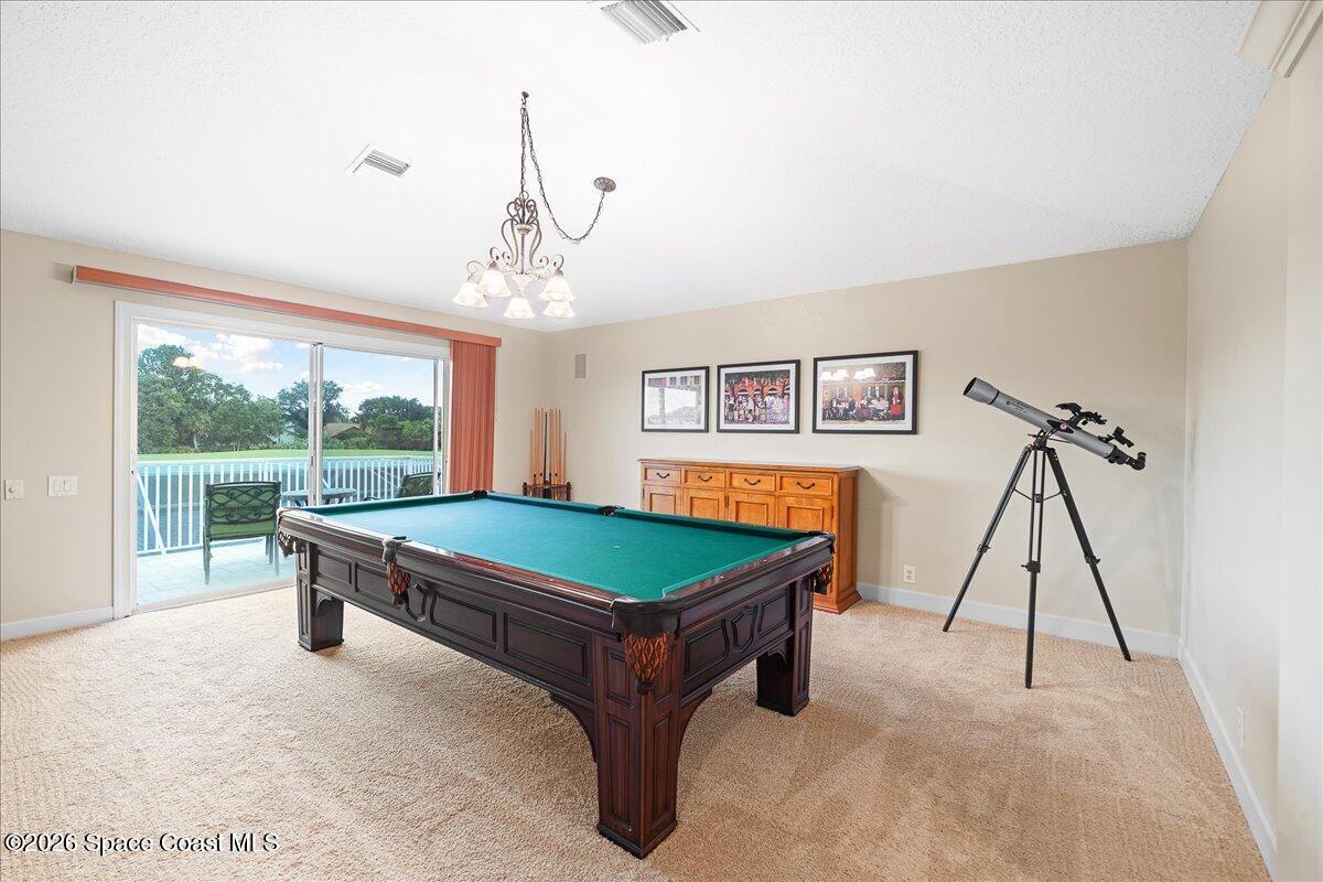 965 Chatsworth Drive