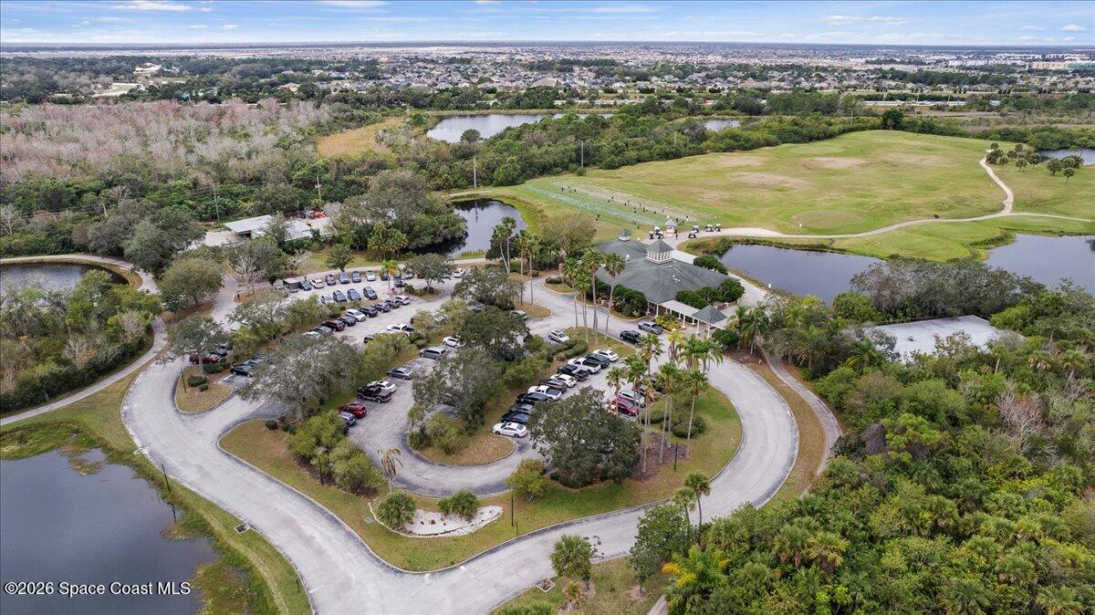 965 Chatsworth Drive