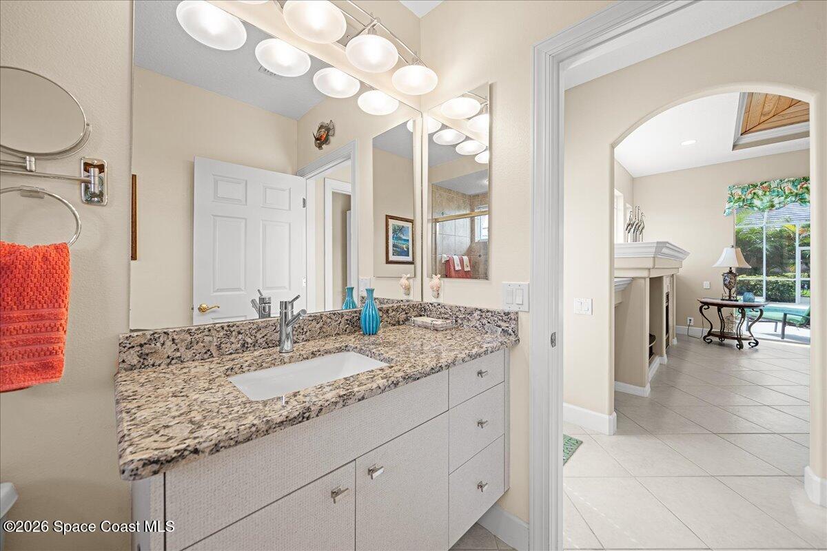 965 Chatsworth Drive