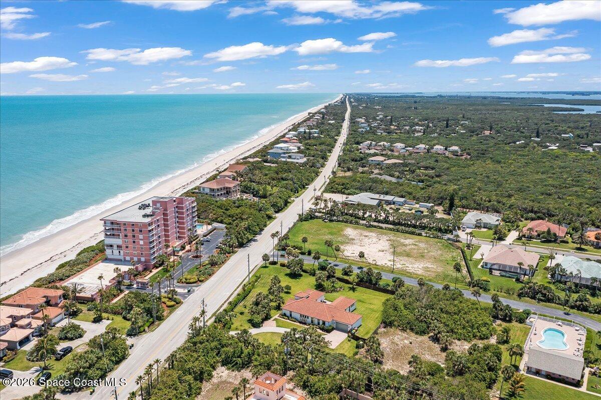 5635 S Highway A1a A504