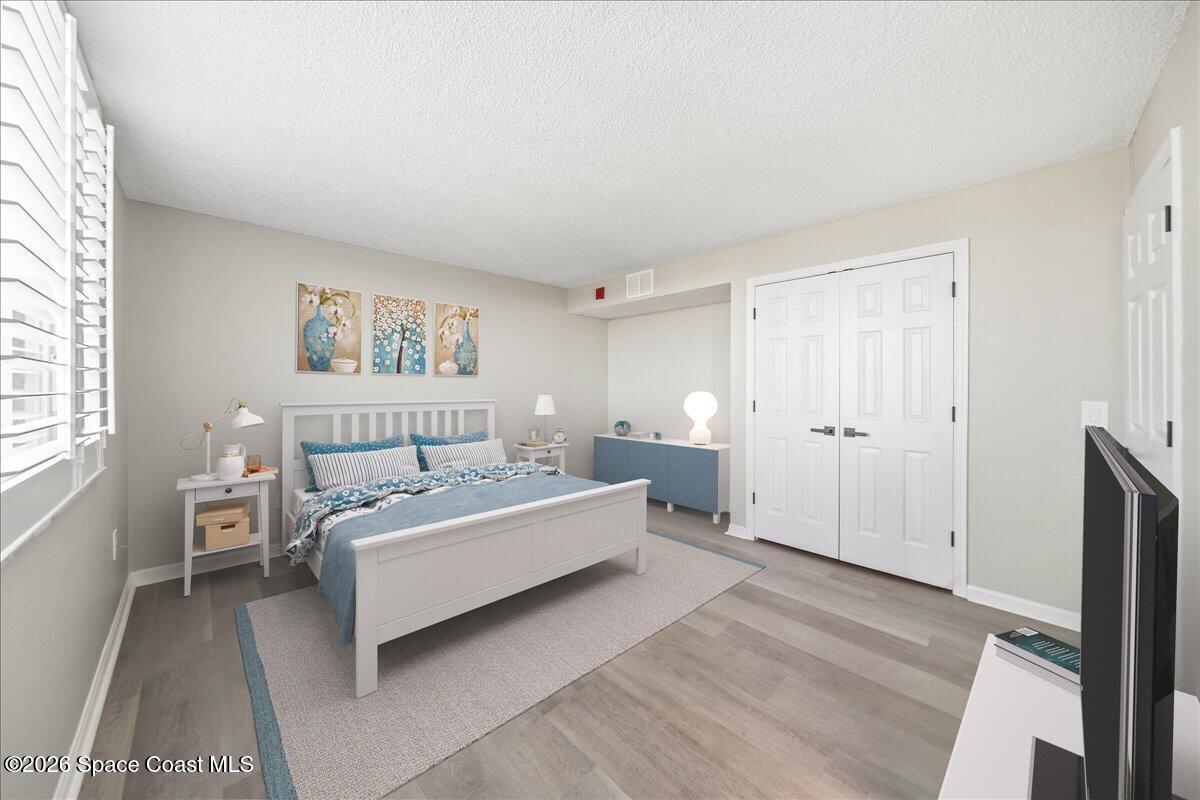 5635 S Highway A1a A504