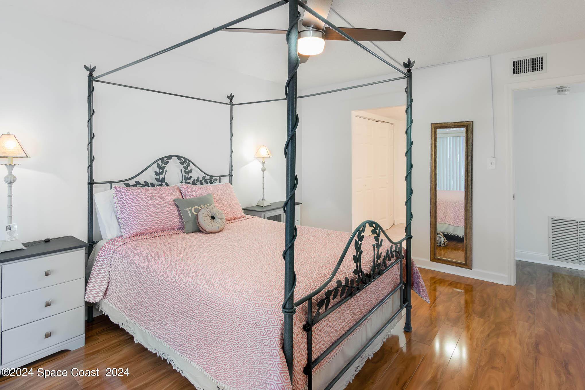 2090 N Atlantic Avenue 406