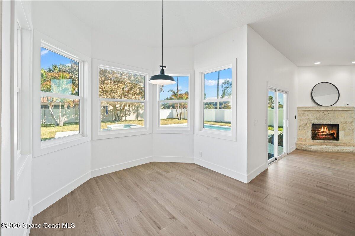 300 Amberjack Place