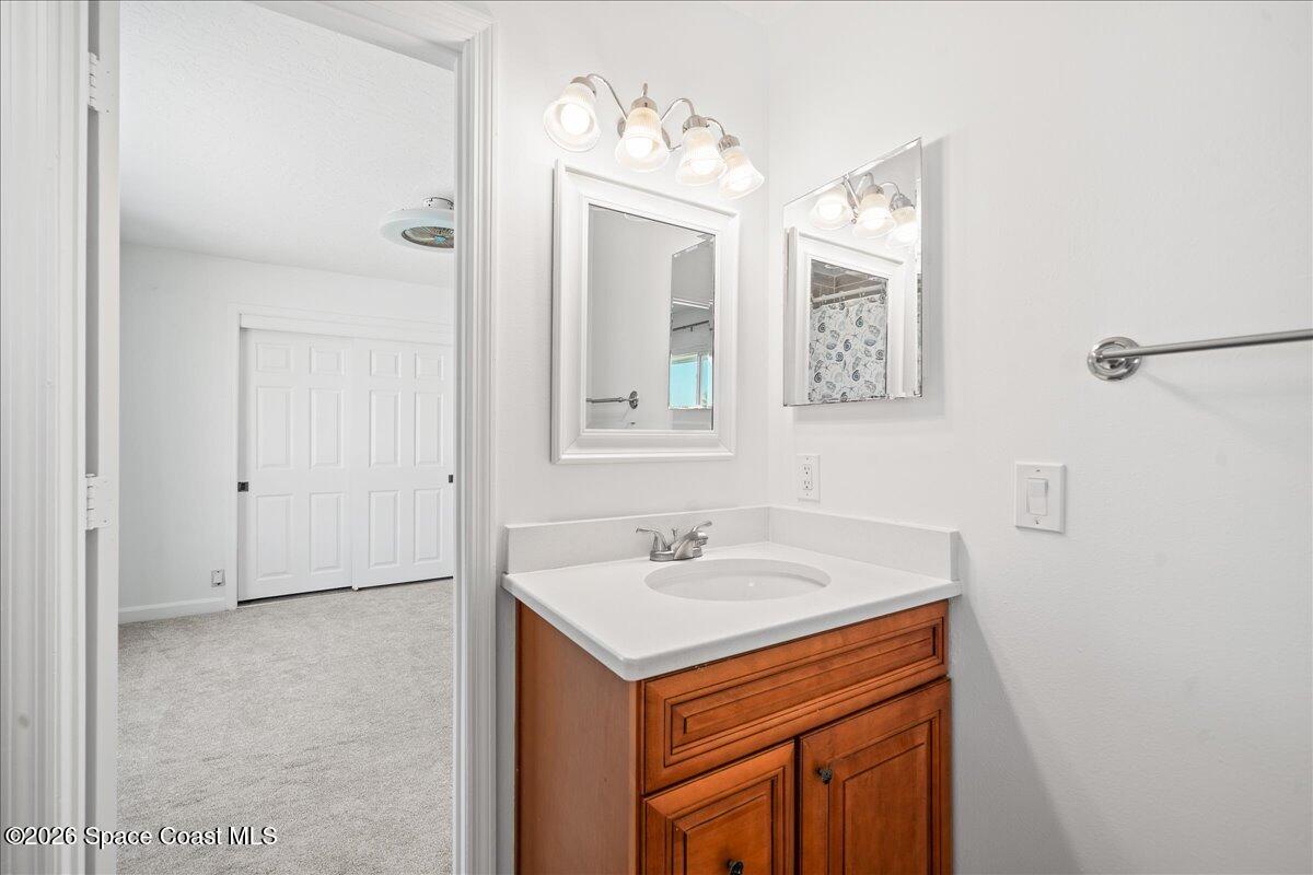 300 Amberjack Place