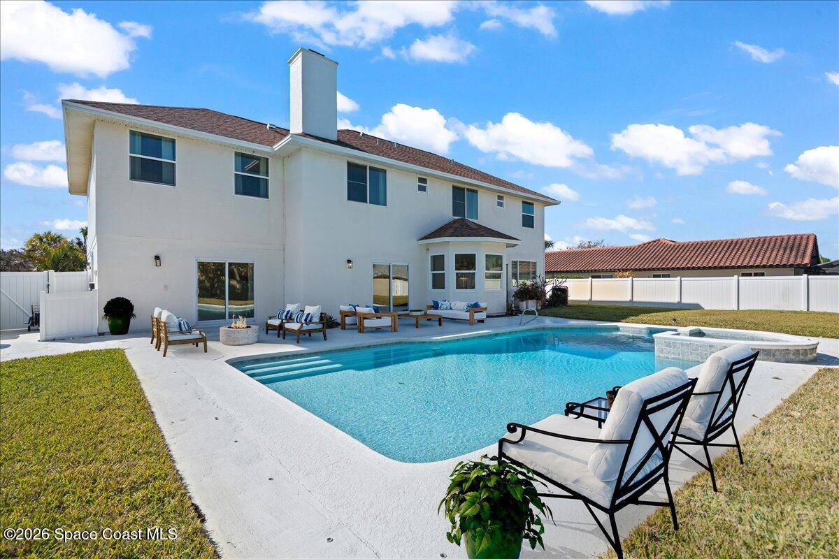300 Amberjack Place