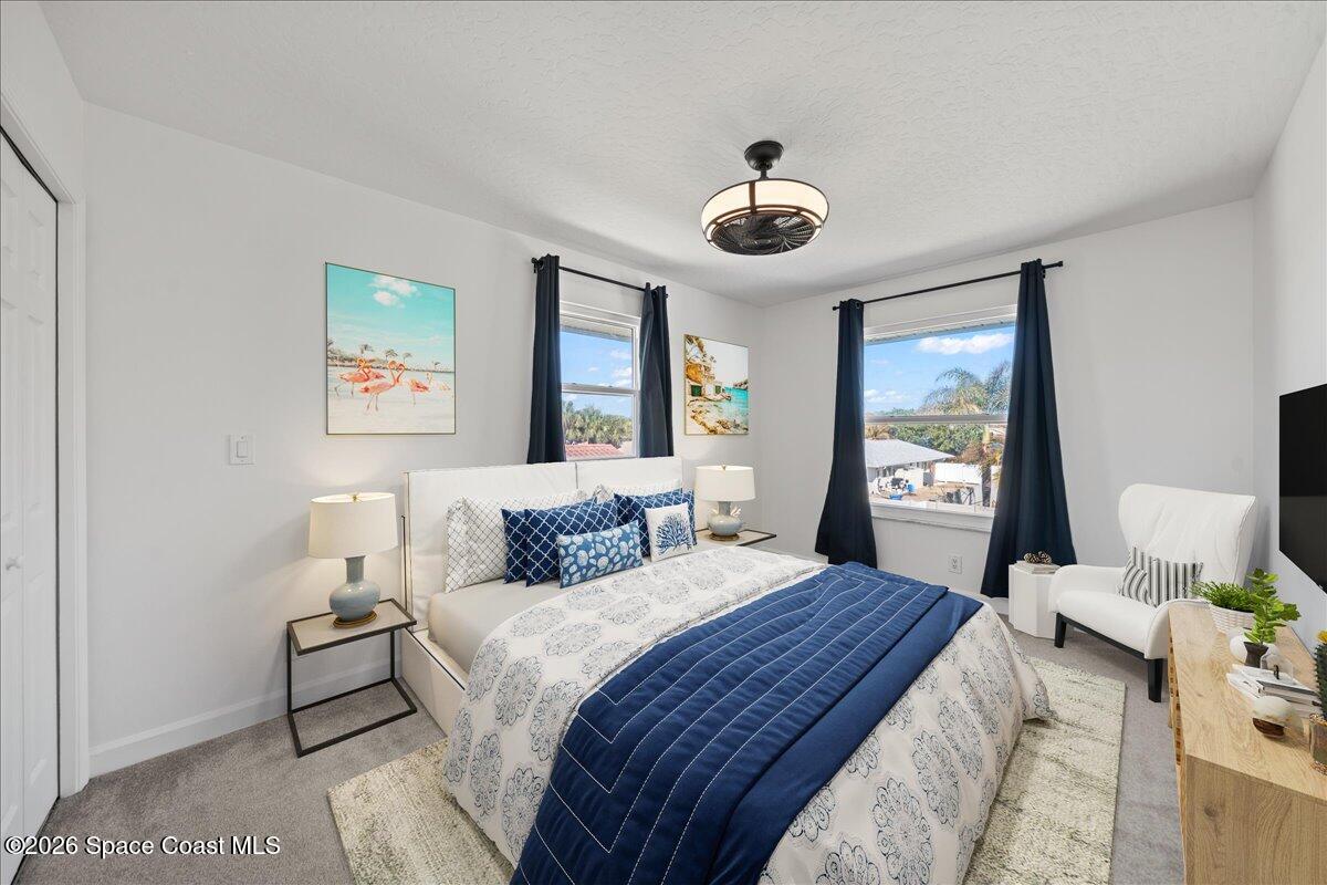 300 Amberjack Place