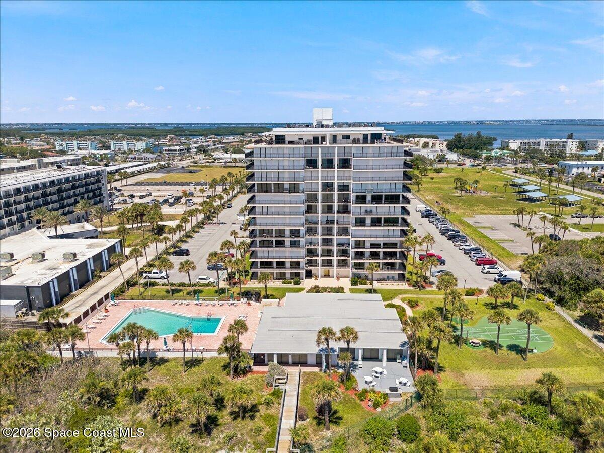 2100 N Atlantic Avenue 303