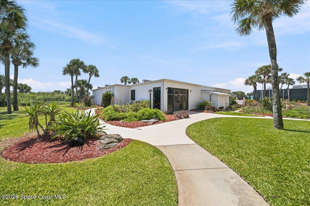 2100 N Atlantic Avenue 303