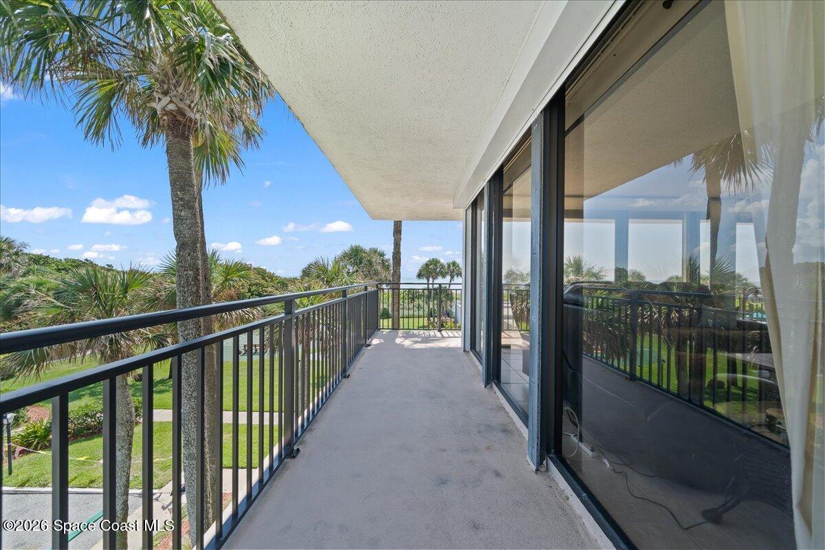 2100 N Atlantic Avenue 303