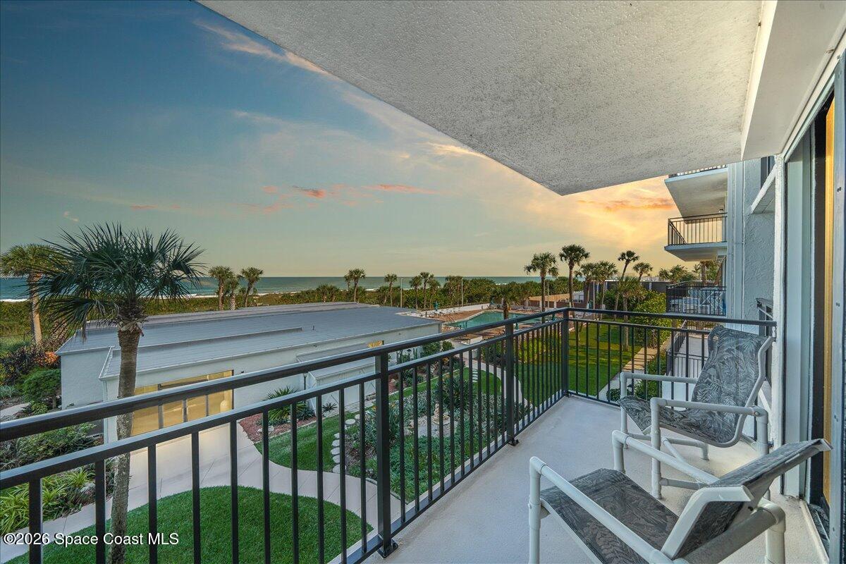2100 N Atlantic Avenue 303