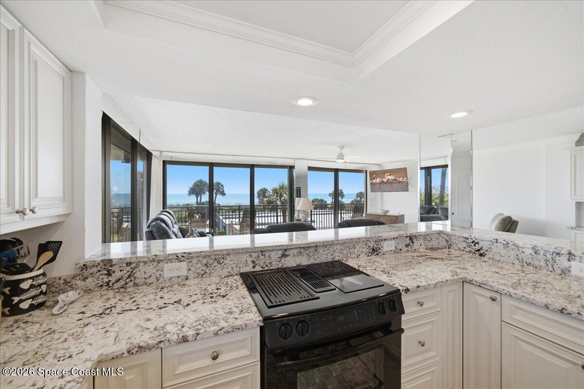 2100 N Atlantic Avenue 303