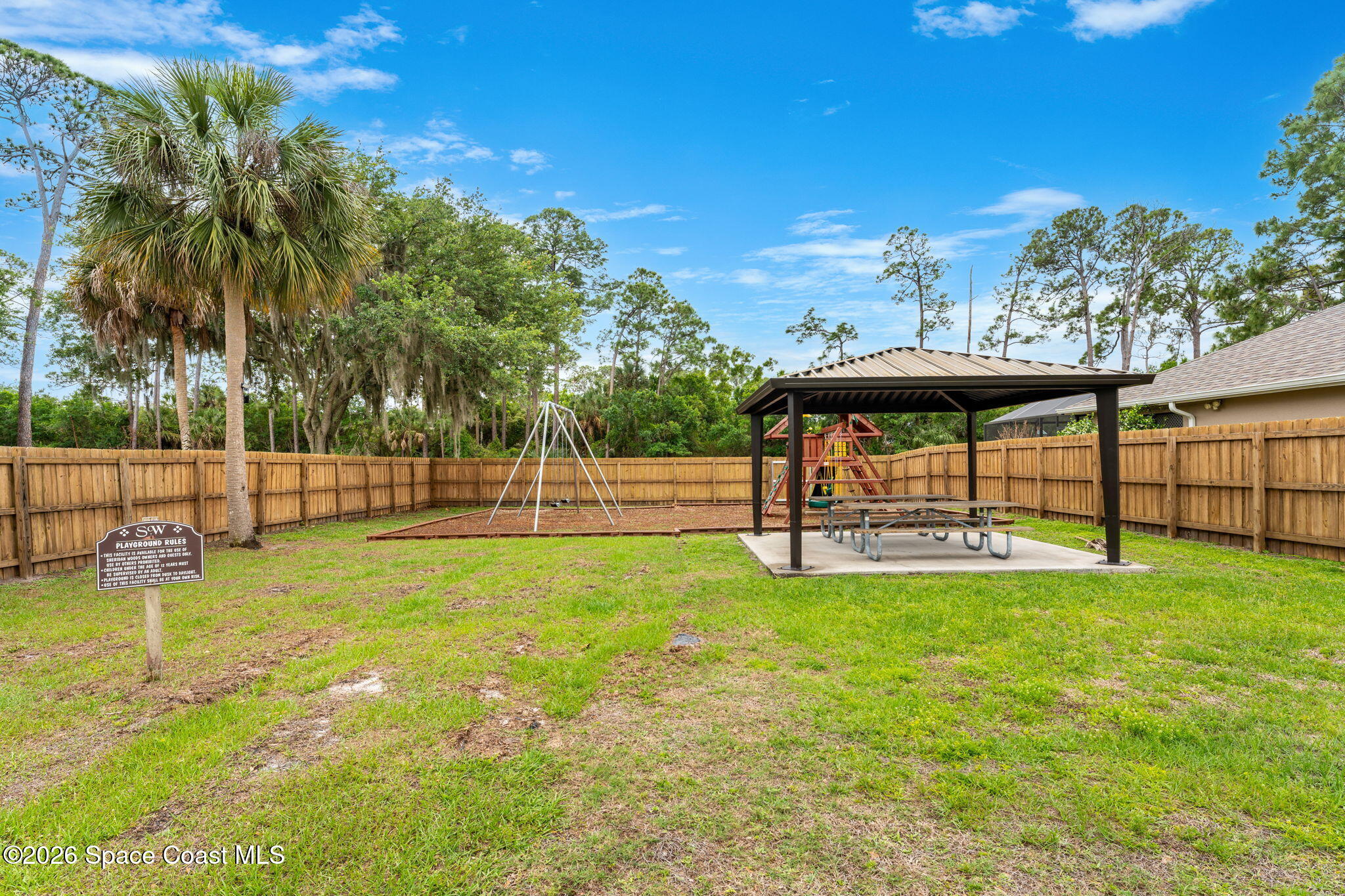 657 Sheridan Woods Drive