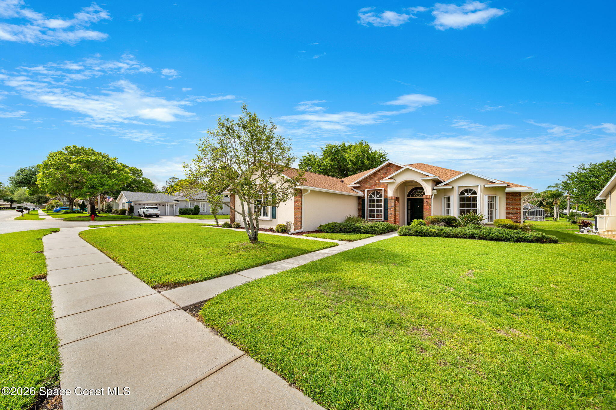 657 Sheridan Woods Drive