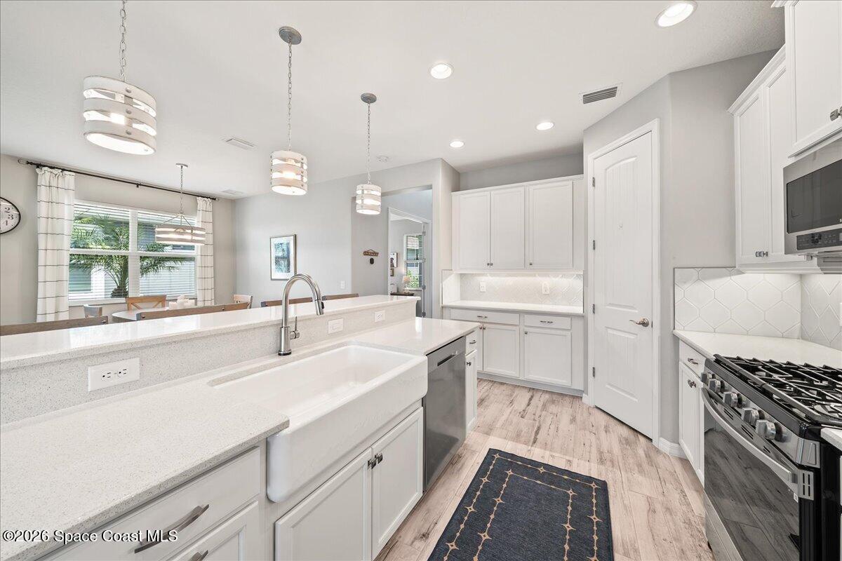 3273 Casare Drive