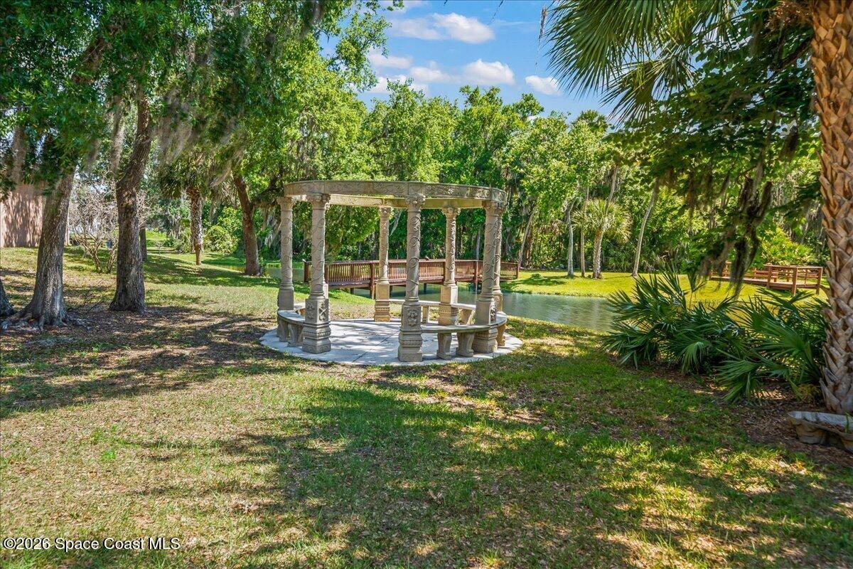 824 Breakaway Trail