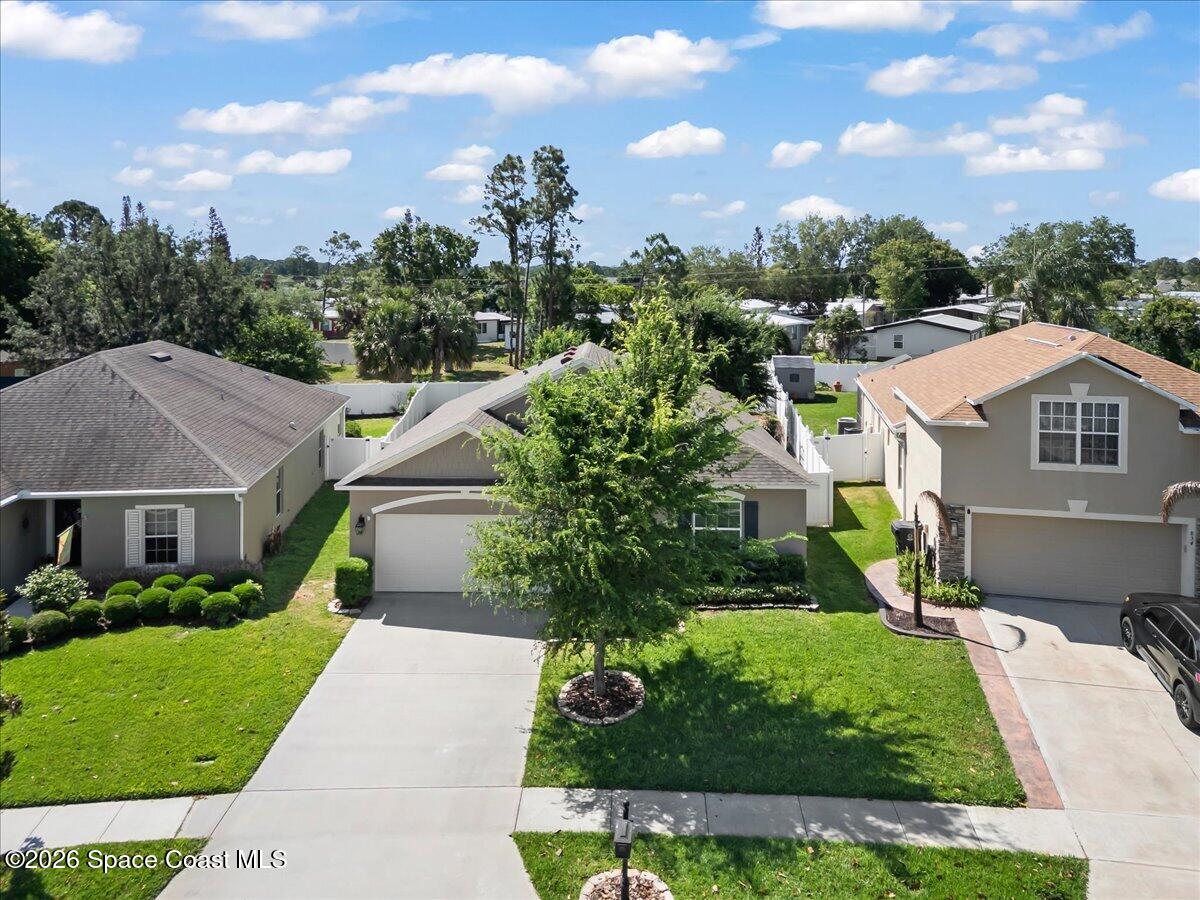 824 Breakaway Trail