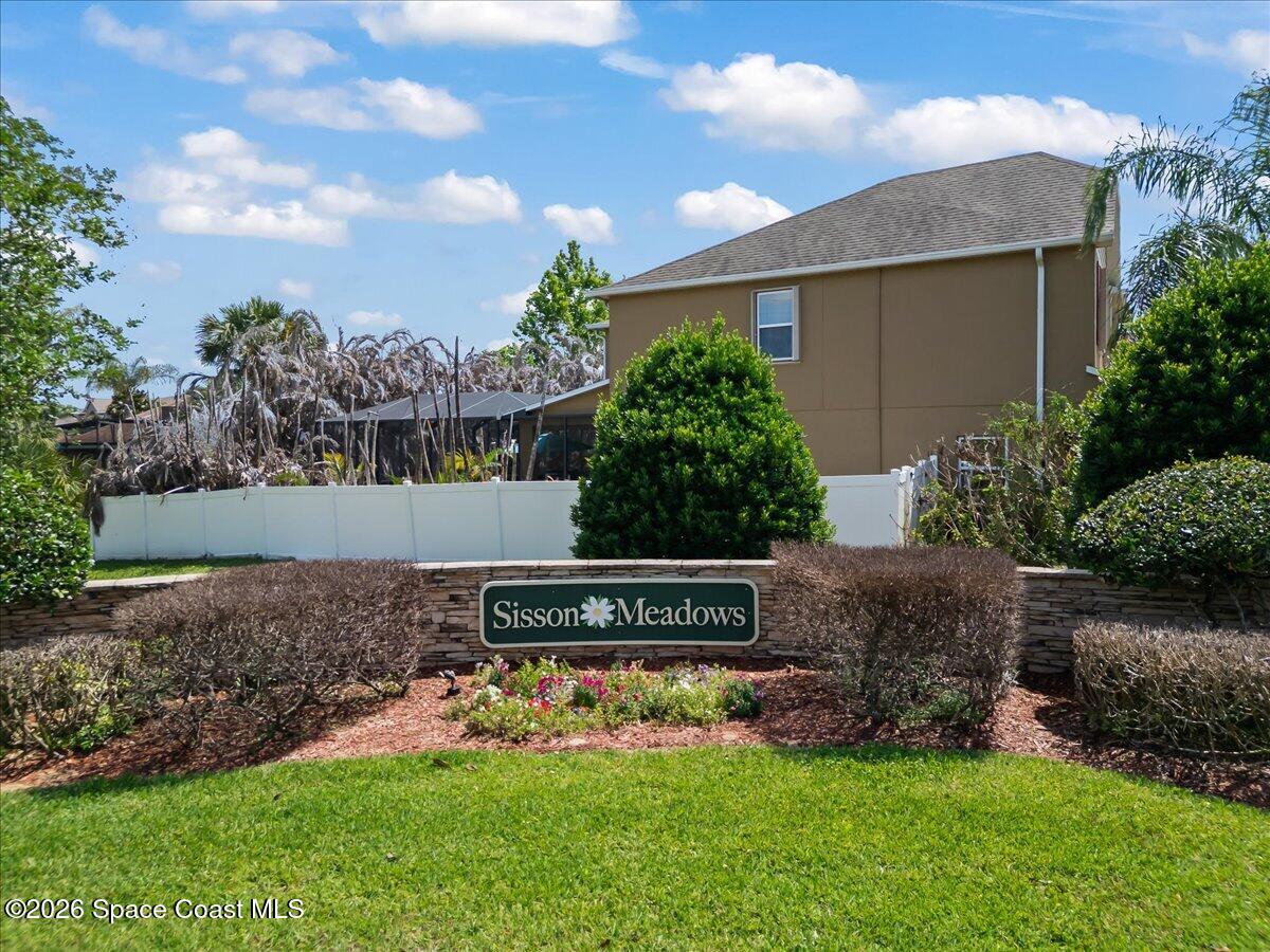 824 Breakaway Trail
