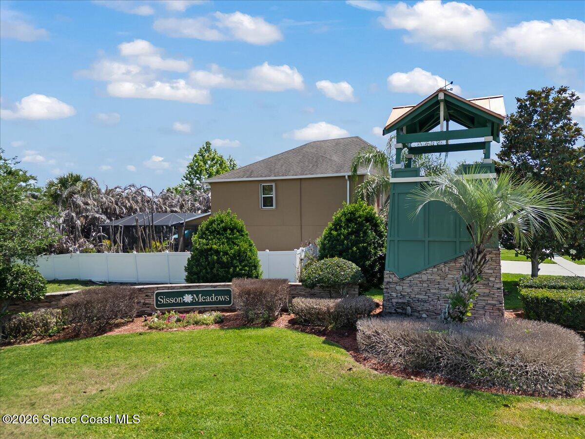 824 Breakaway Trail