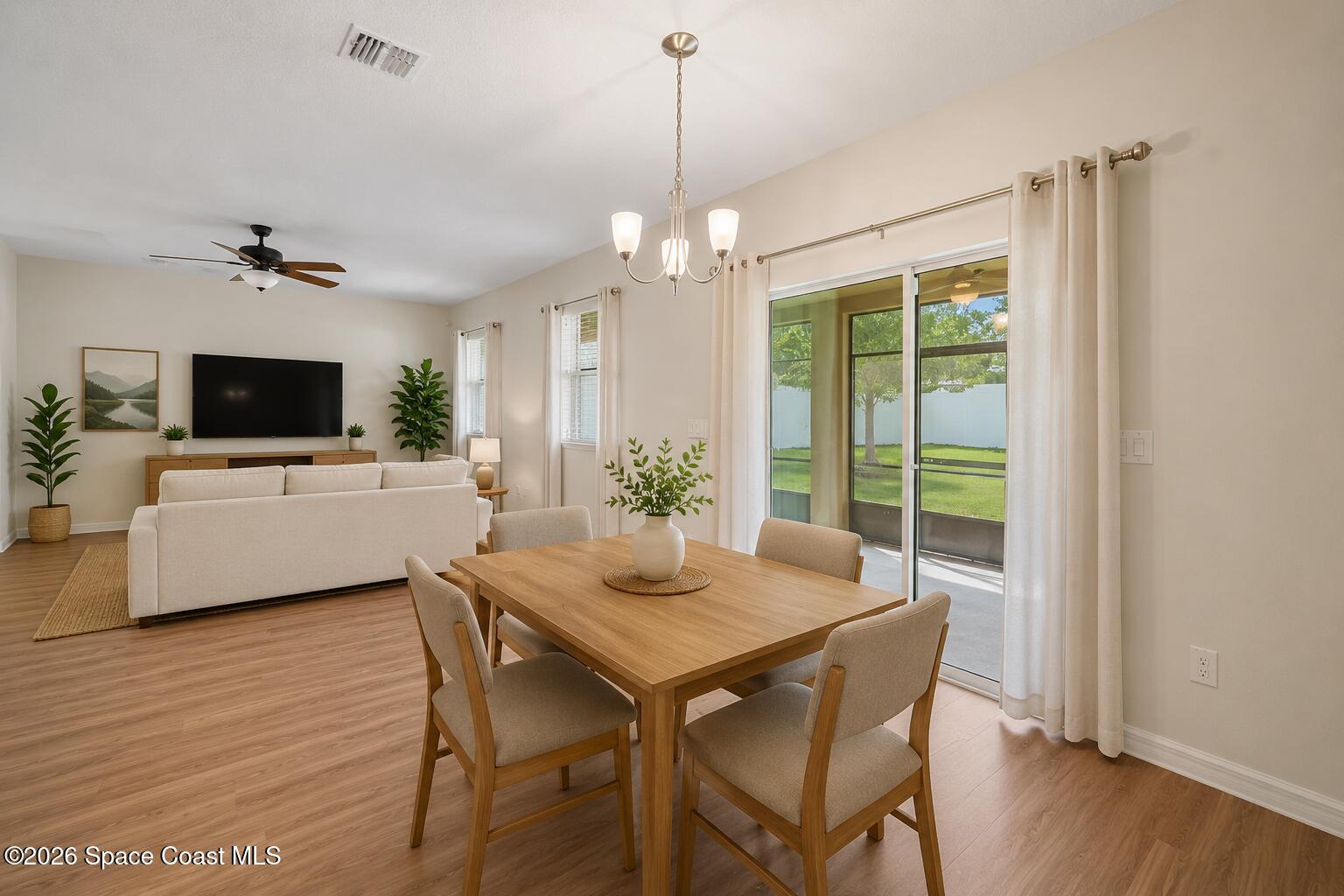 824 Breakaway Trail