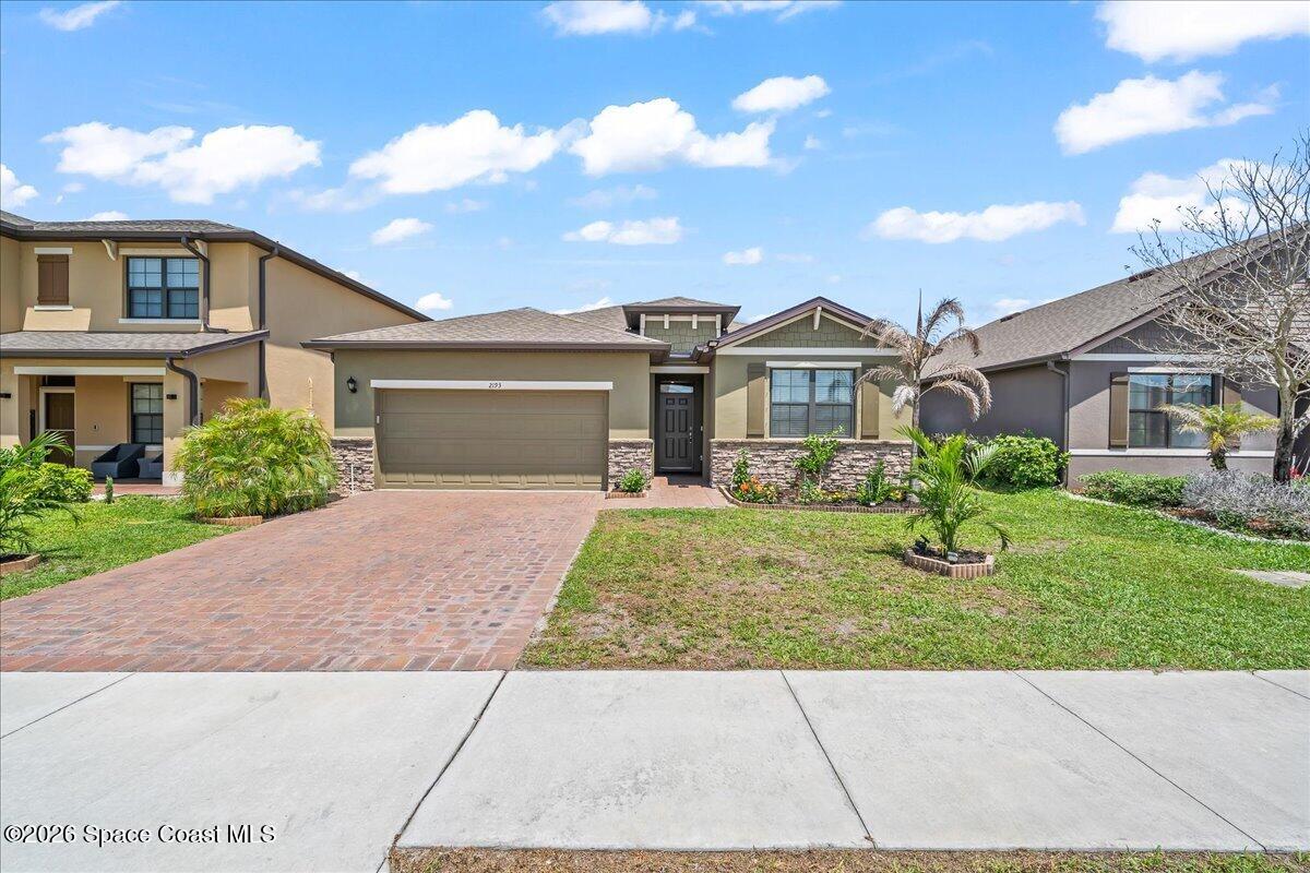 2193 Capital Drive SE