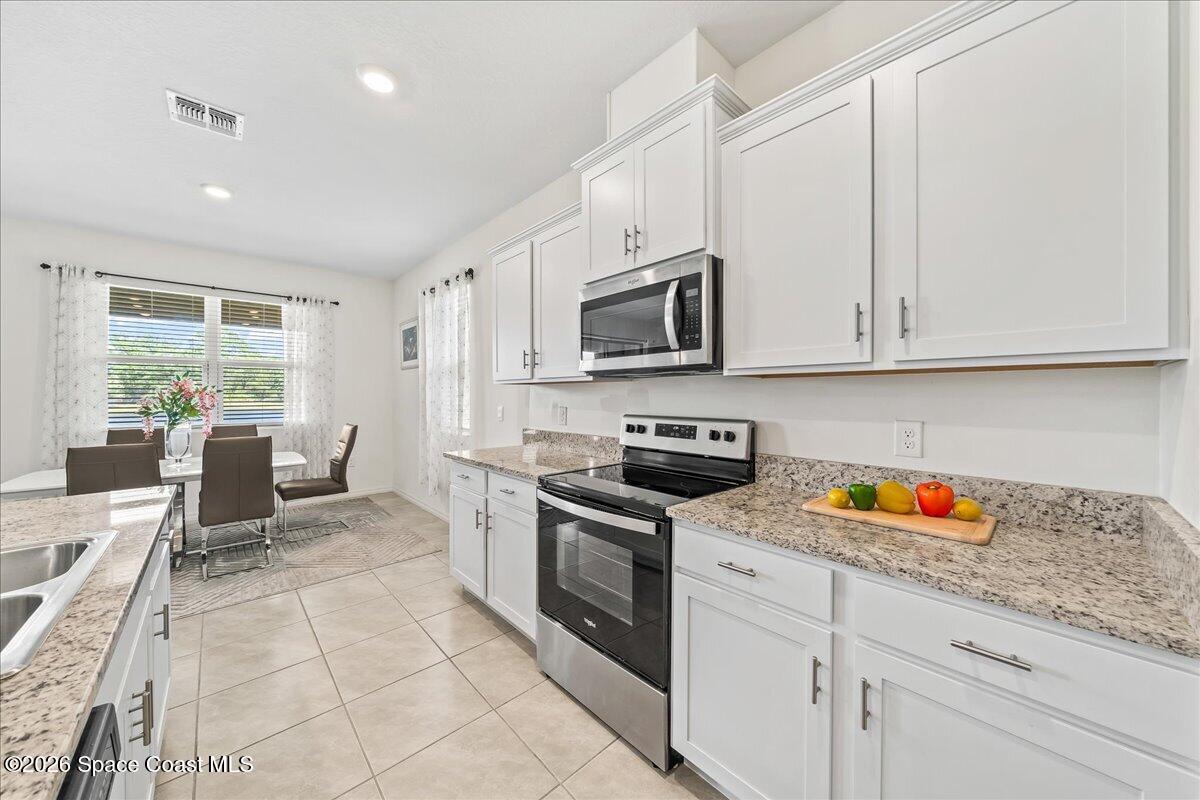 2193 Capital Drive SE