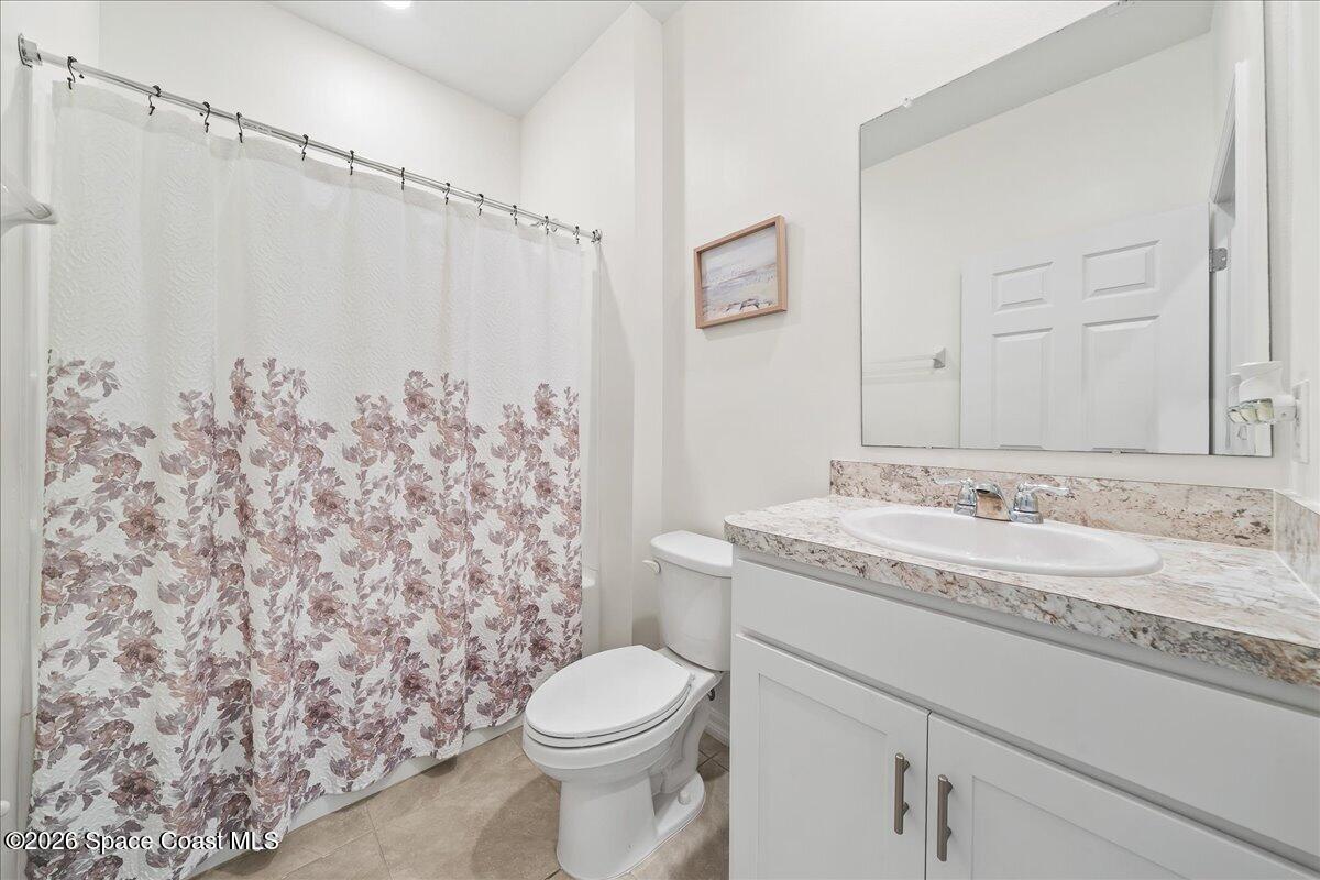 2193 Capital Drive SE