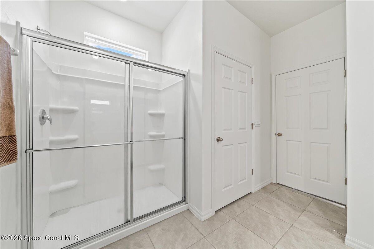 2193 Capital Drive SE