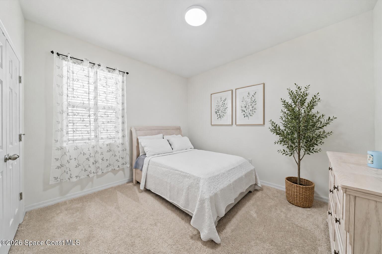 2193 Capital Drive SE