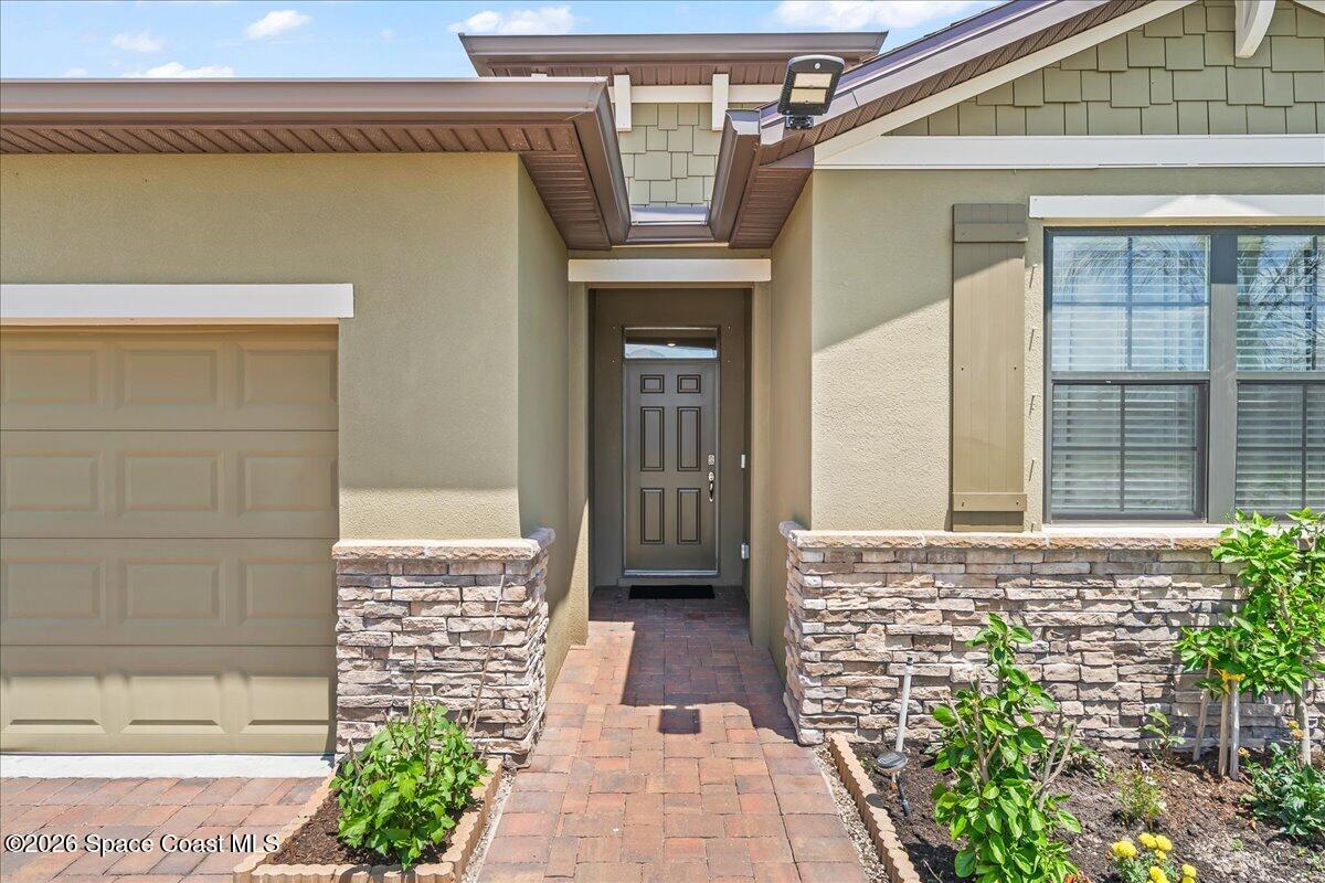 2193 Capital Drive SE