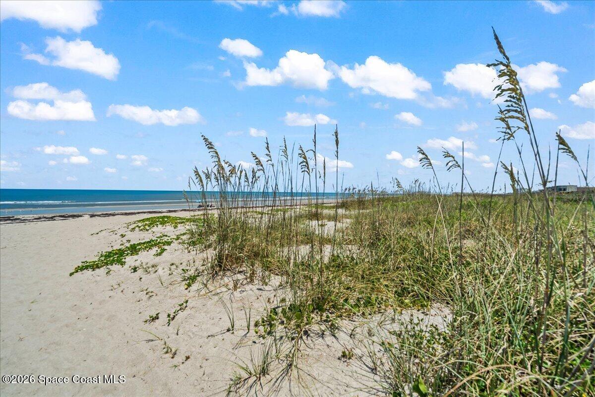 3190 N Atlantic Avenue 204