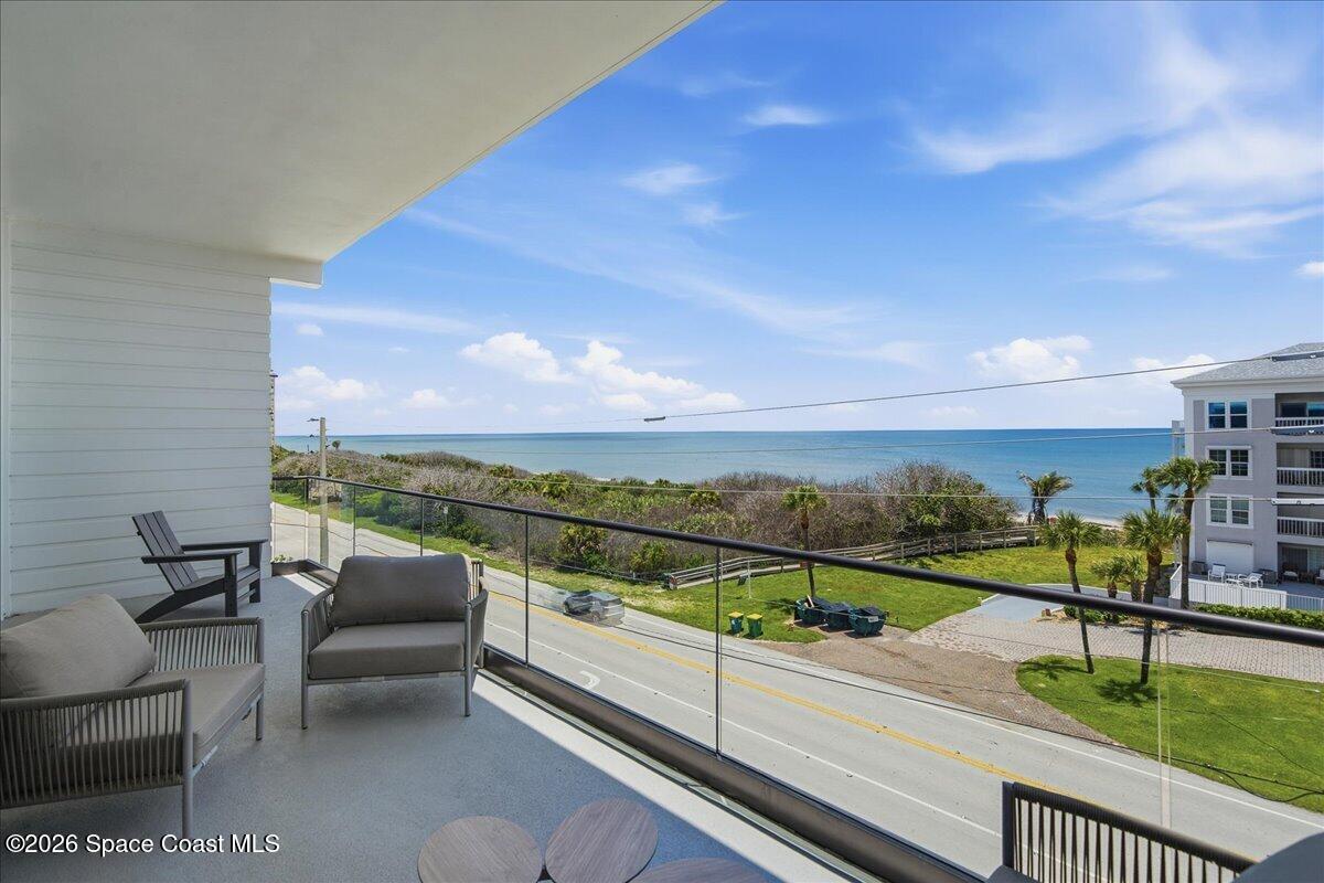 3051 Hafen Lane 401