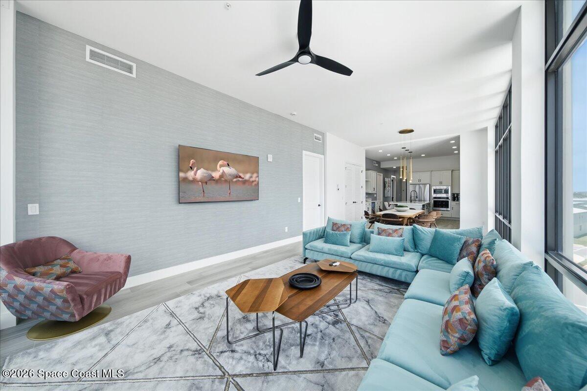 3051 Hafen Lane 401