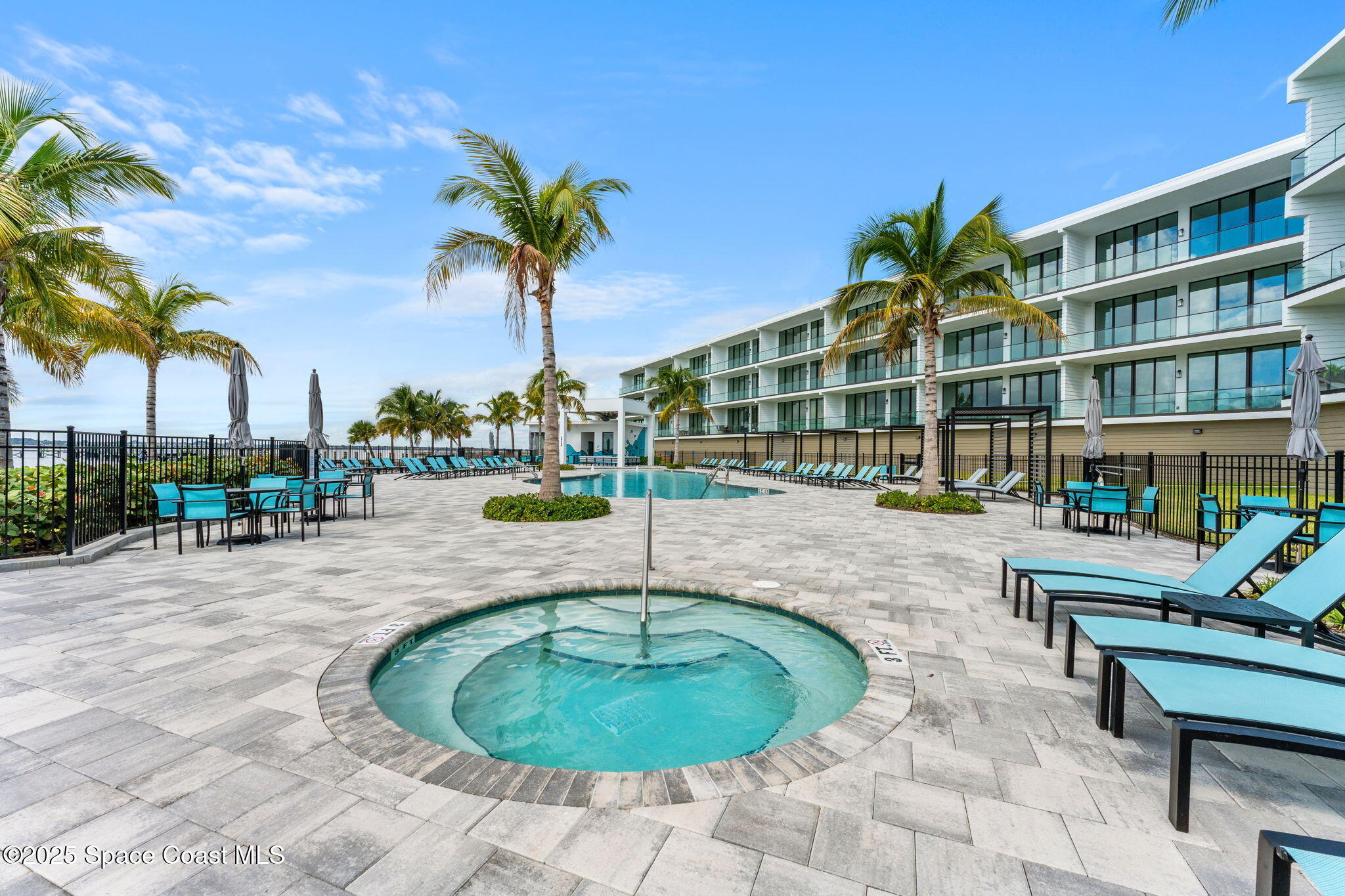 3051 Hafen Lane 401